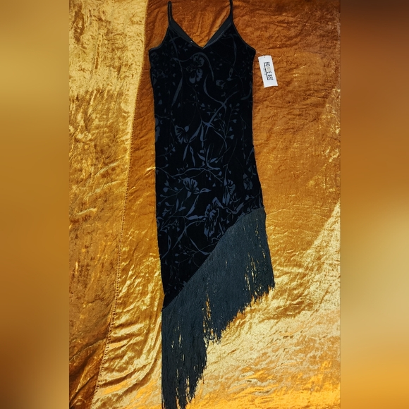 Vintage Dresses & Skirts - Silk Blend Vintage 1980s NOS Black Silk Blend Velvet Floral Dress by Robbie Bee